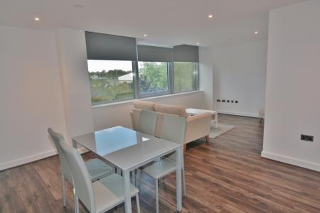 Flat Wesley Walk in Basingstoke and Deane