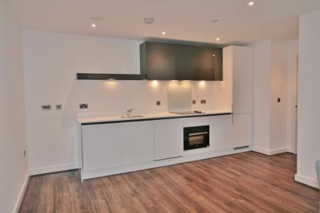 Flat Wesley Walk in Basingstoke and Deane