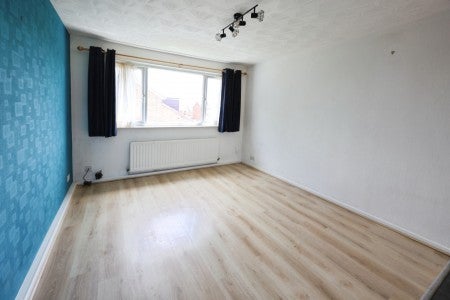 Flat Waskerley Grove in Bishop Auckland
