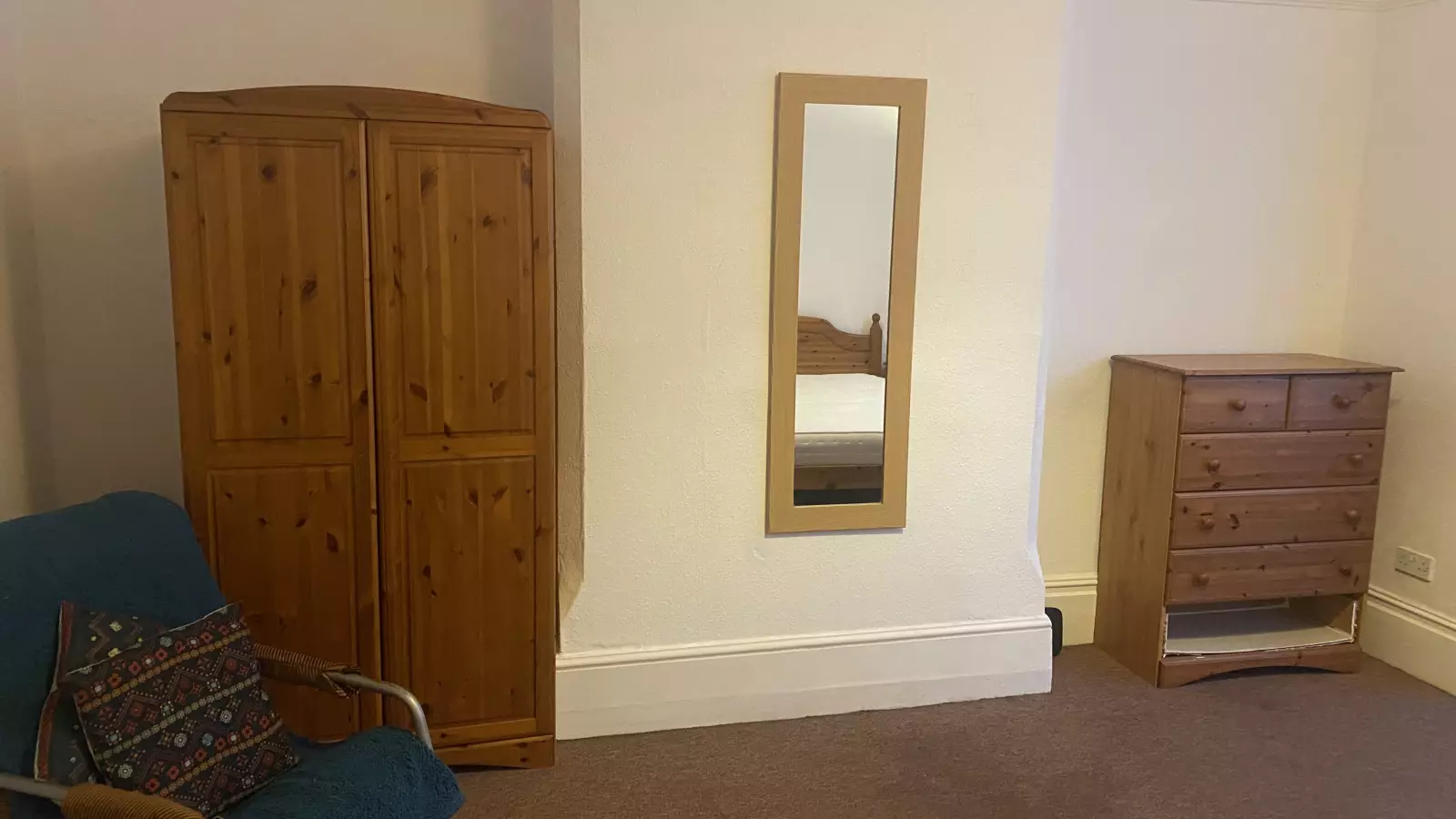 Flat Herbert Road in Nottingham