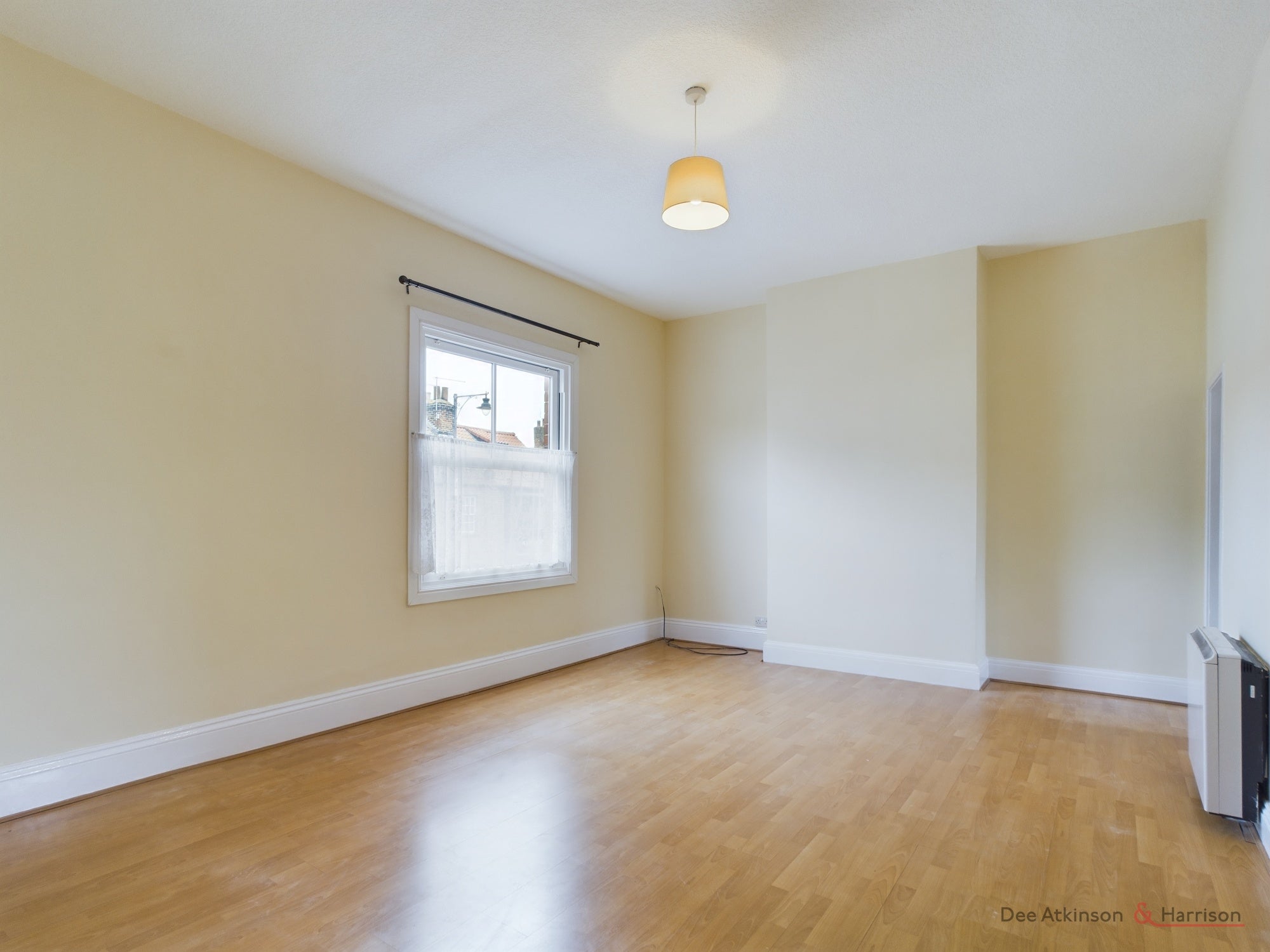 Flat Middle Street South in Driffield