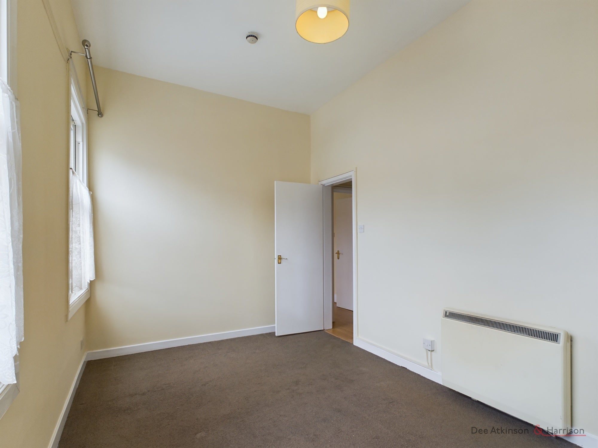 Flat Middle Street South in Driffield