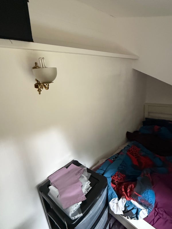 Room Cock Hill Lane in Birmingham