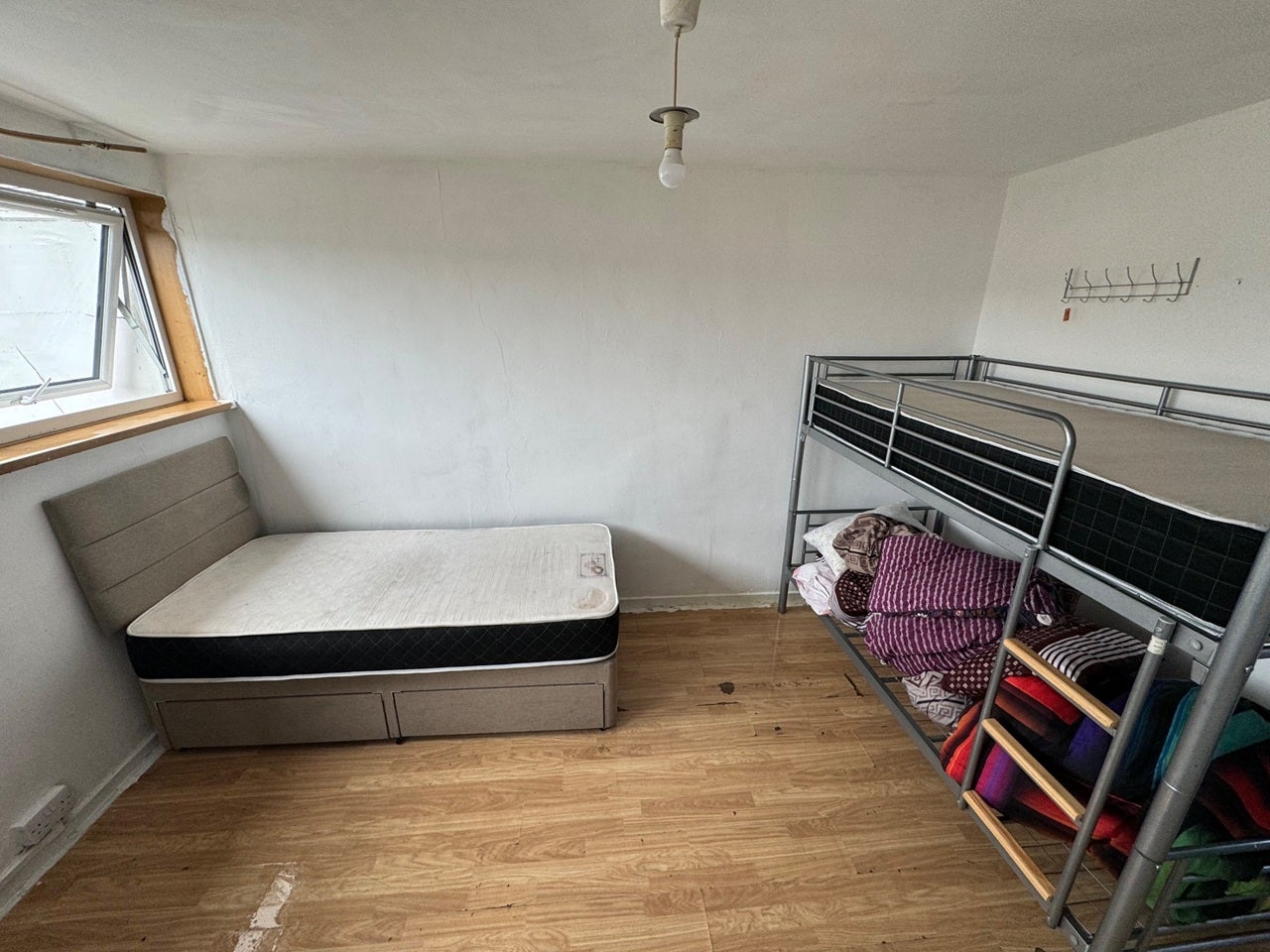 Room Firbank Road in Greater London