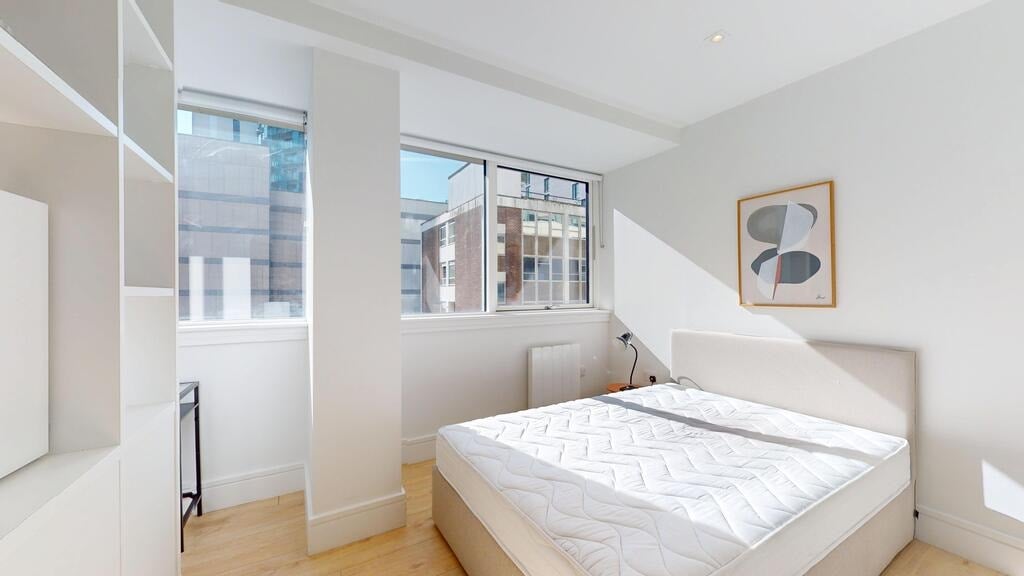 Flat Humphry Repton Lane in Greater London