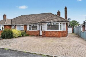 House Alexander Avenue in Wychavon