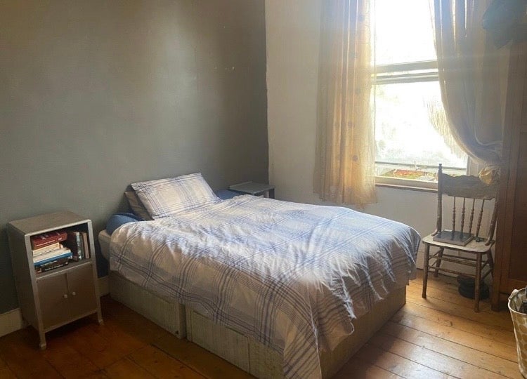 Room Sussex Way in Greater London