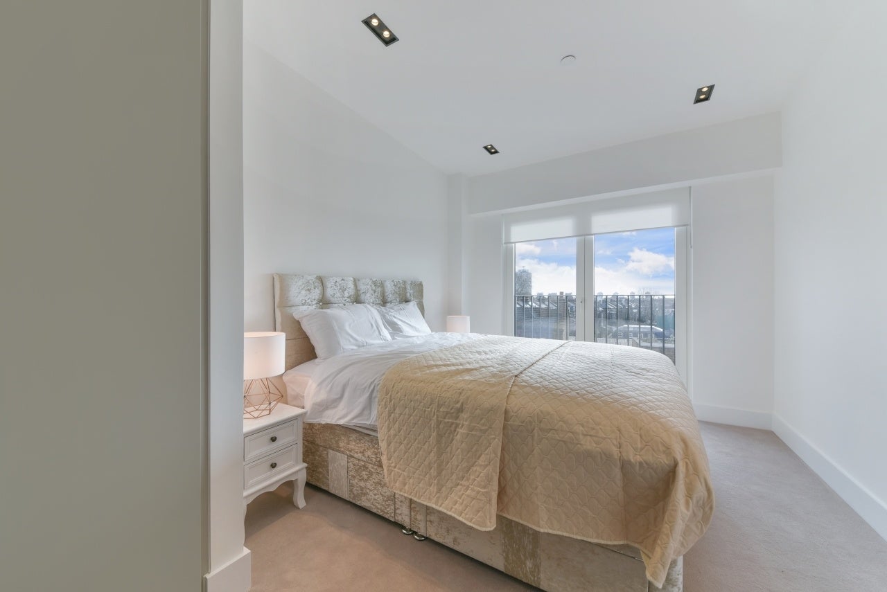 Flat Exchange Gardens in Greater London