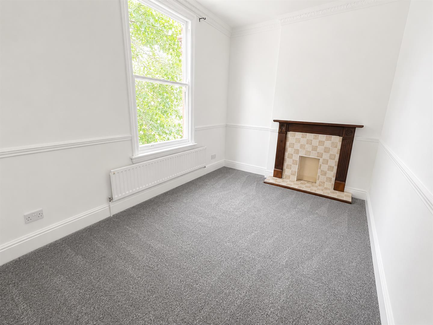 Flat Lysways Street in Walsall