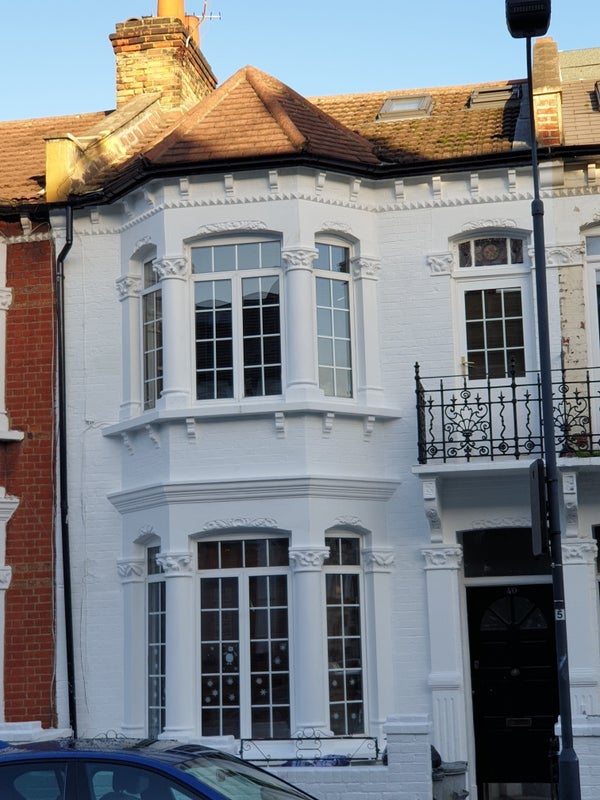Room Mirabel Road in Greater London