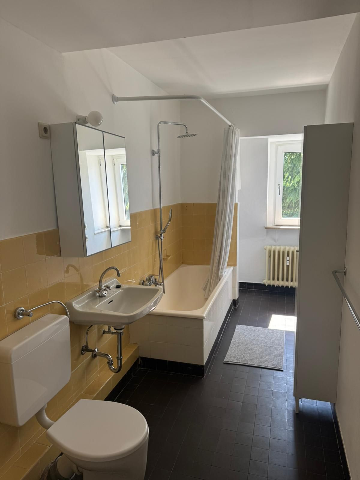 Zimmer Suevenstraße in Köln