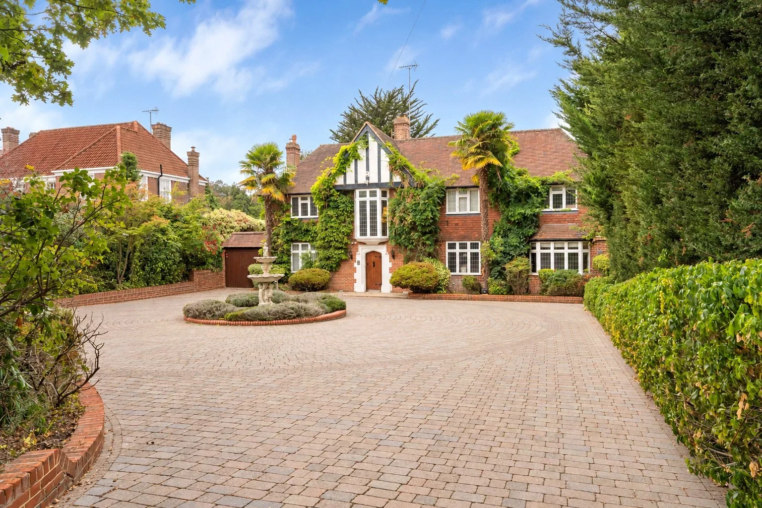 House Cockfosters Road in Greater London