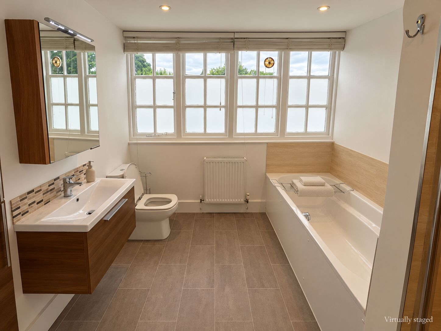 Flat The Grange in Greater London