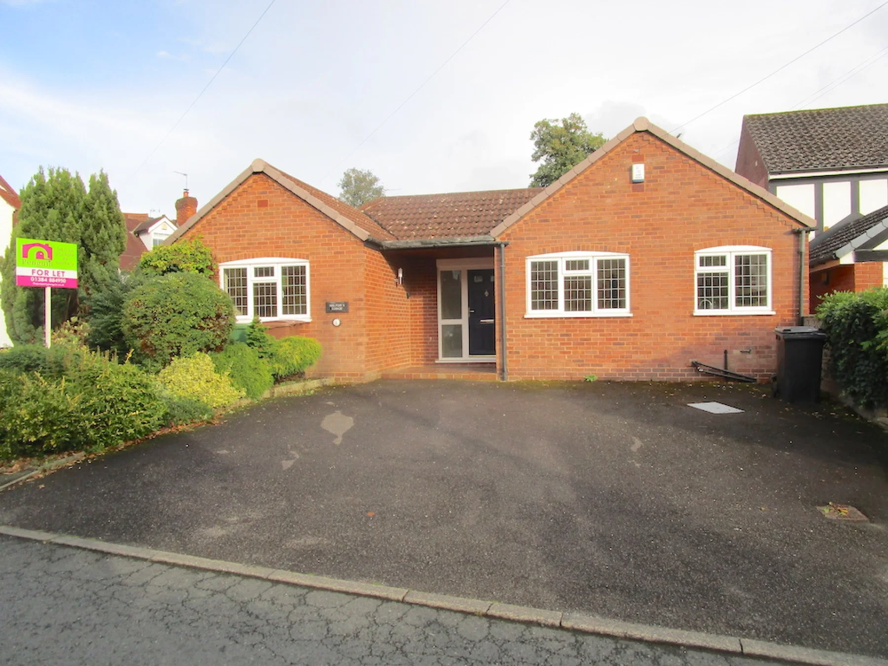 House School Lane in Hagley