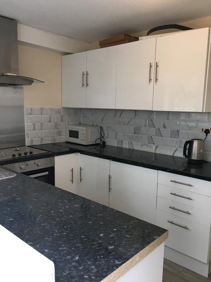 House Doveney Close in Greater London