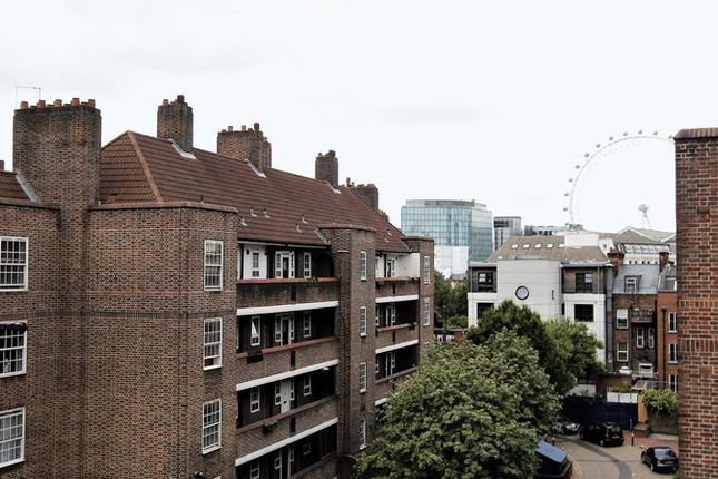 Room Coral Street in Greater London