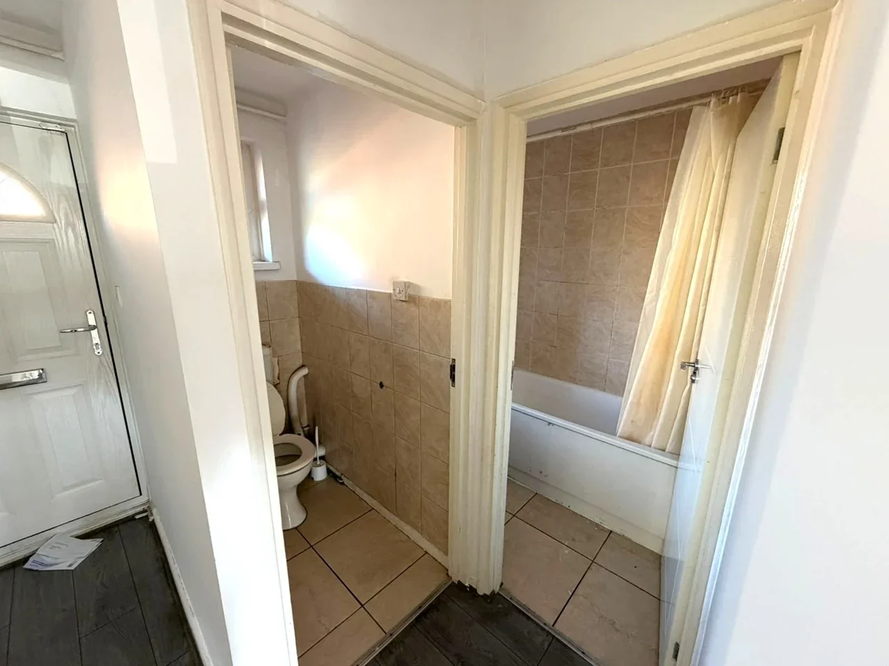 Flat Cranleigh Gardens in Greater London