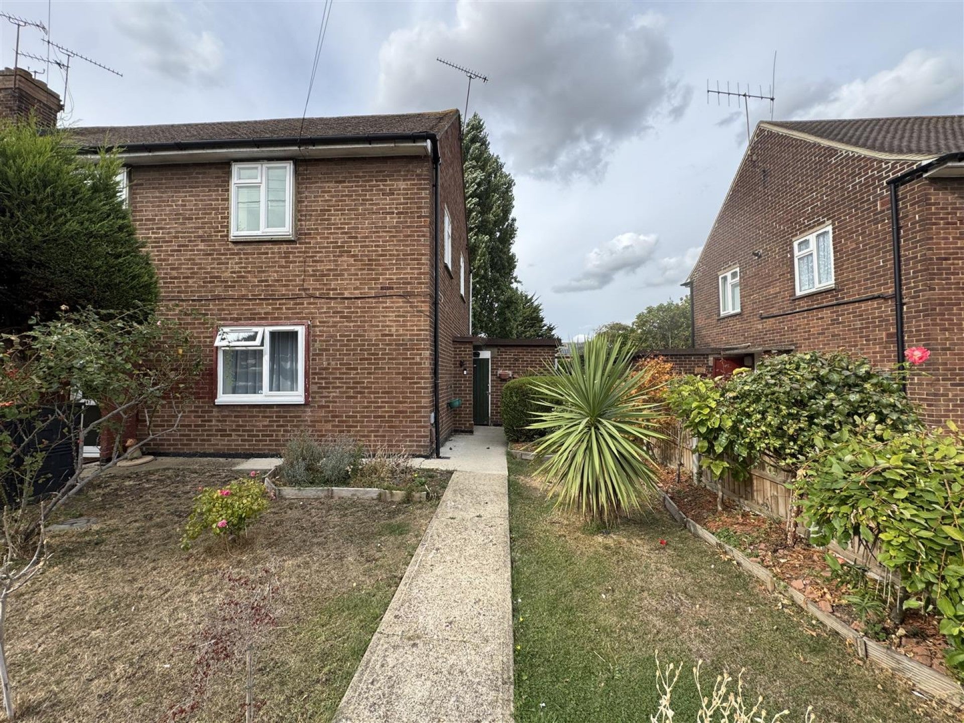 House Roberts Road in Basildon