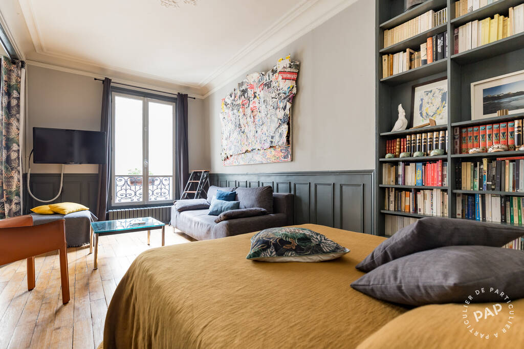 Flat Rue des Martyrs in Paris