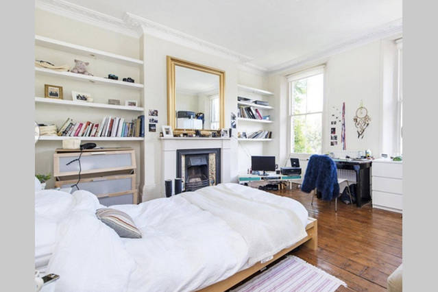Flat Gaisford Street in Greater London