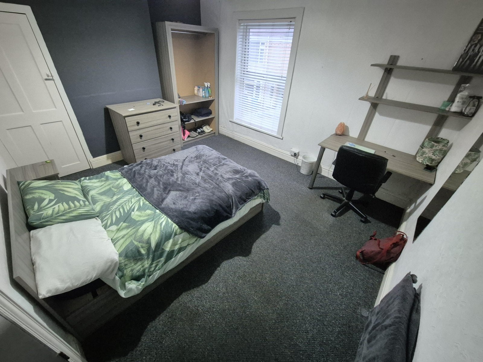 Flat Sidmouth Street in Hull