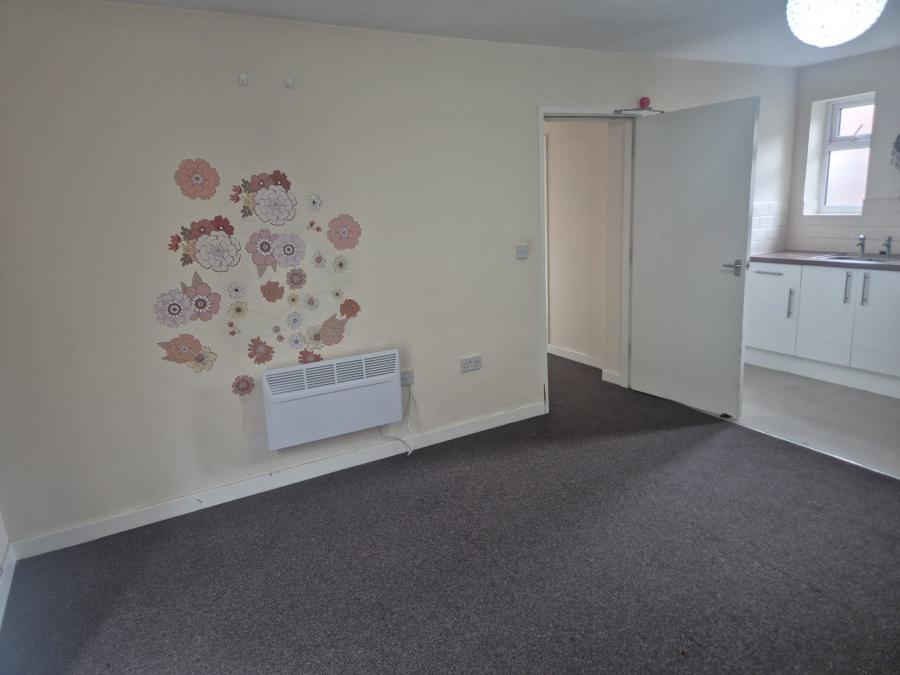 Flat Chapel Ash in Wolverhampton