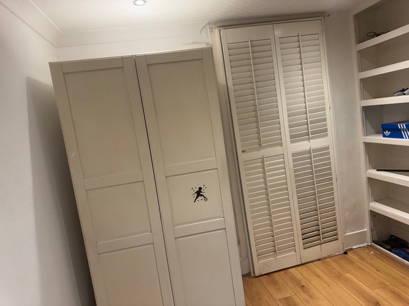 Room Cantwell Road in Greater London