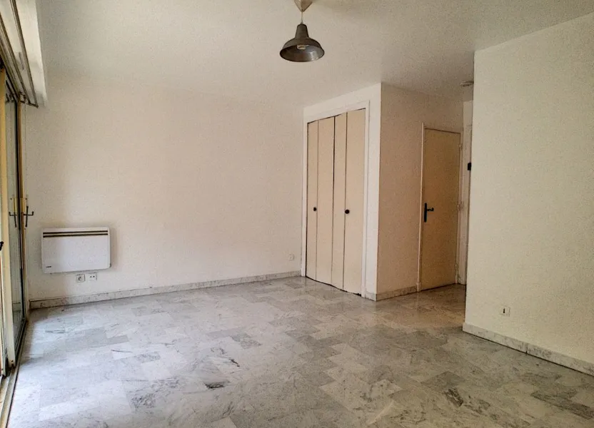 Room Boulevard des Italiens in Villeneuve-Loubet