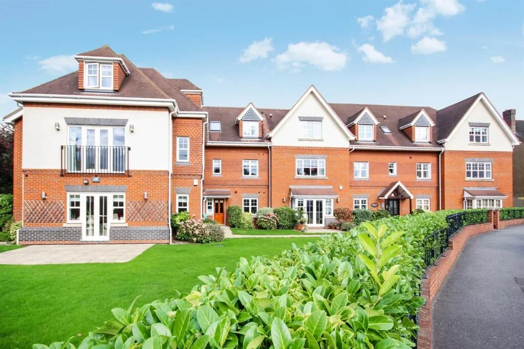Flat Upper Mulgrave Road in Greater London