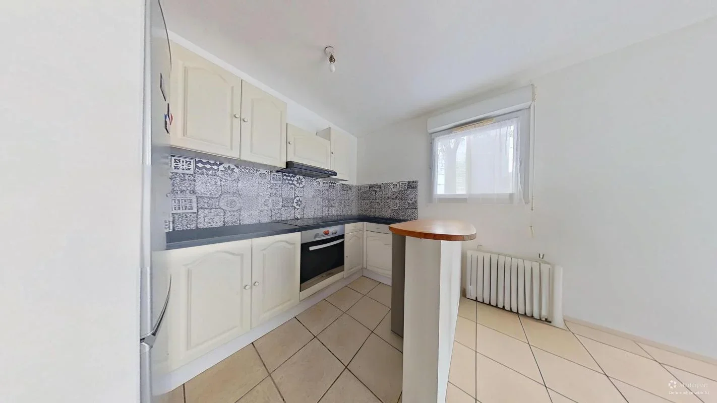 Flat Rue de la Sarrazine in Bagneux