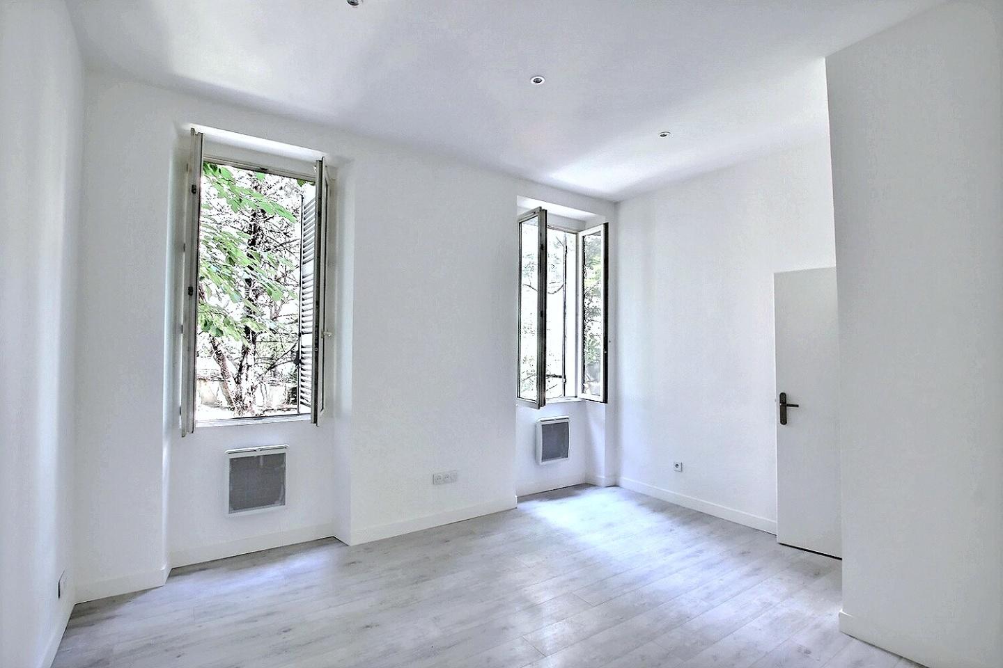 Appartement Avenue de la Corse à Marseille