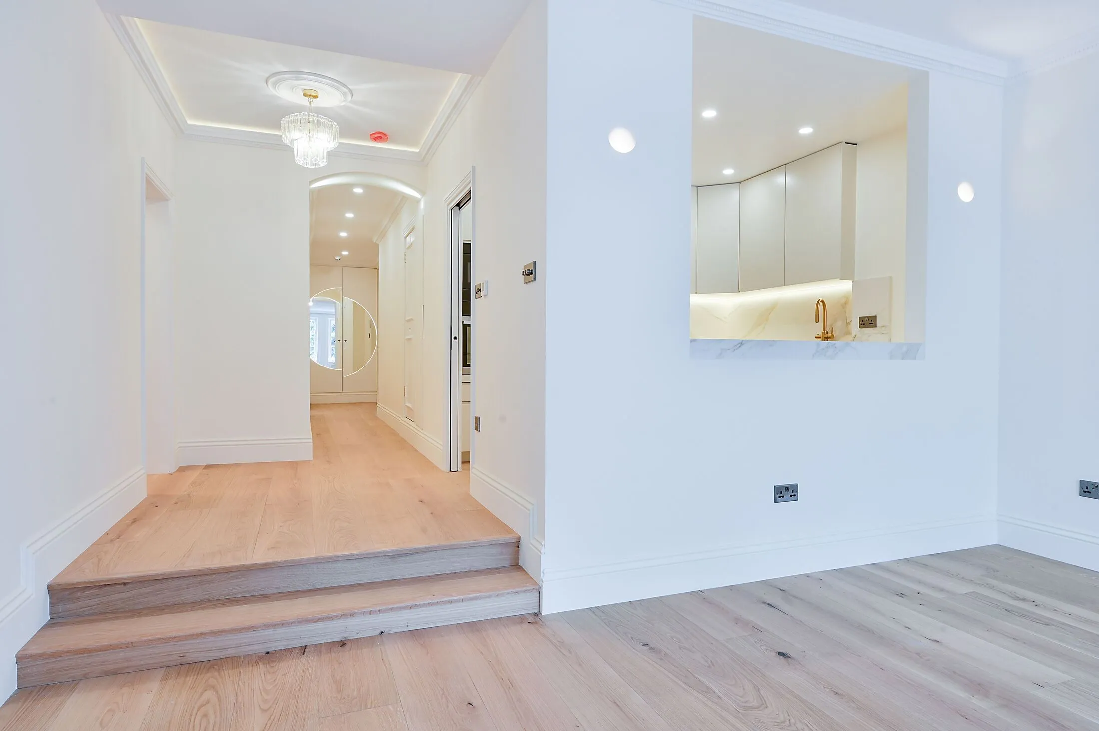 Flat Kensington Gore in City of Westminster