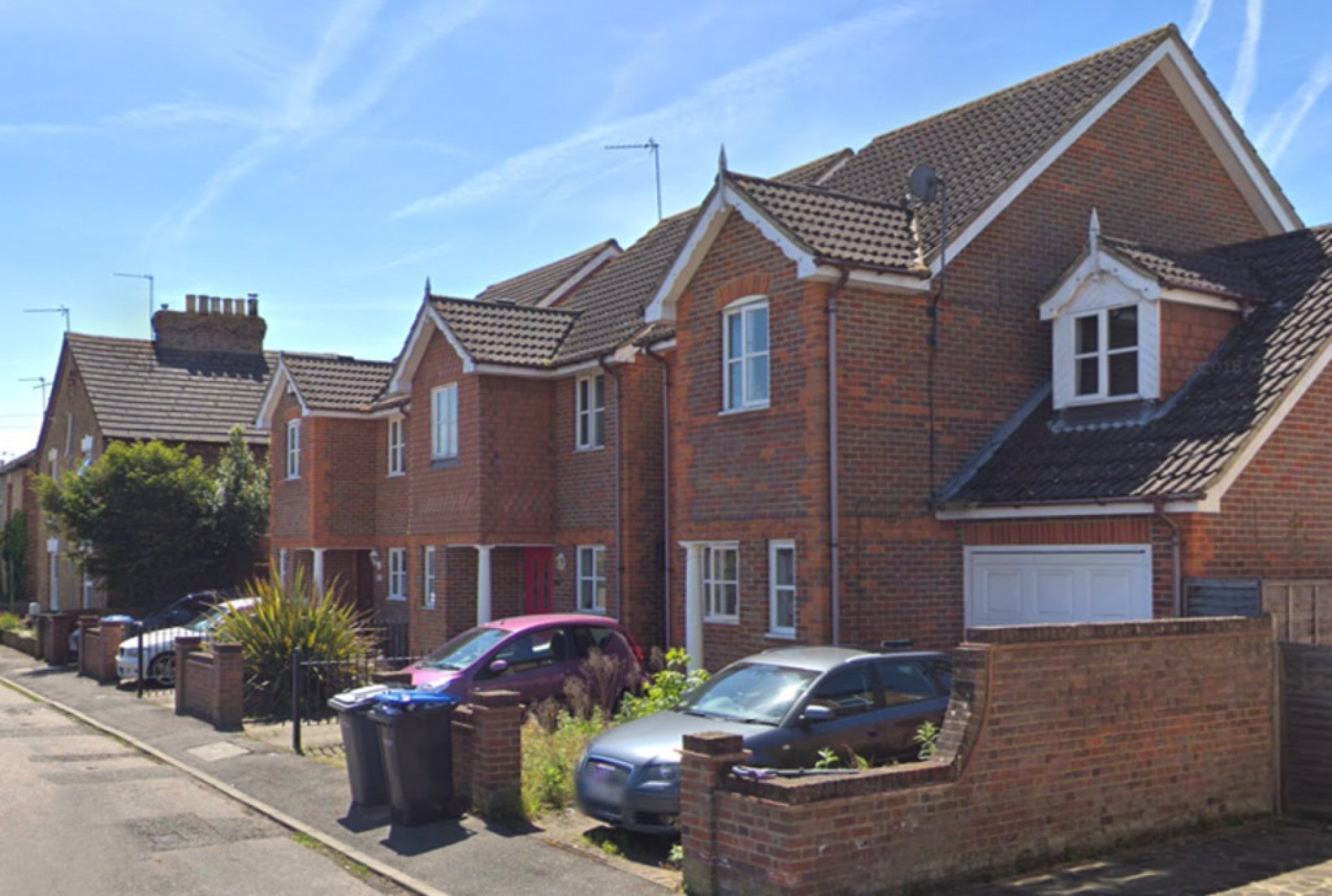 House Park Road in Borough of Runnymede