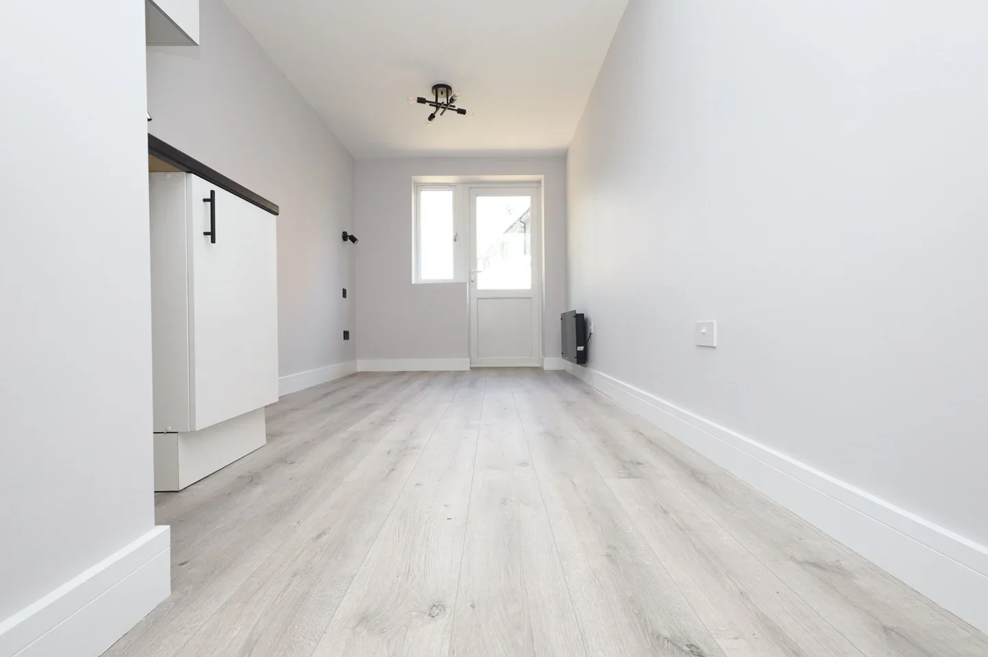 Flat Hetherington Road in Borough of Spelthorne