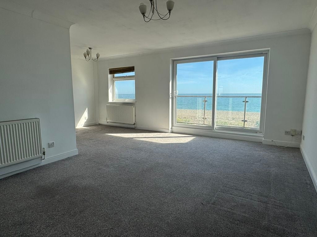 Flat Southwood Road in Hayling Island