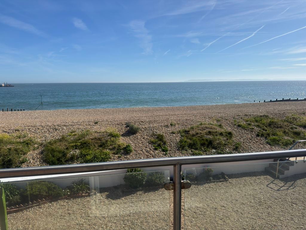 Flat Southwood Road in Hayling Island