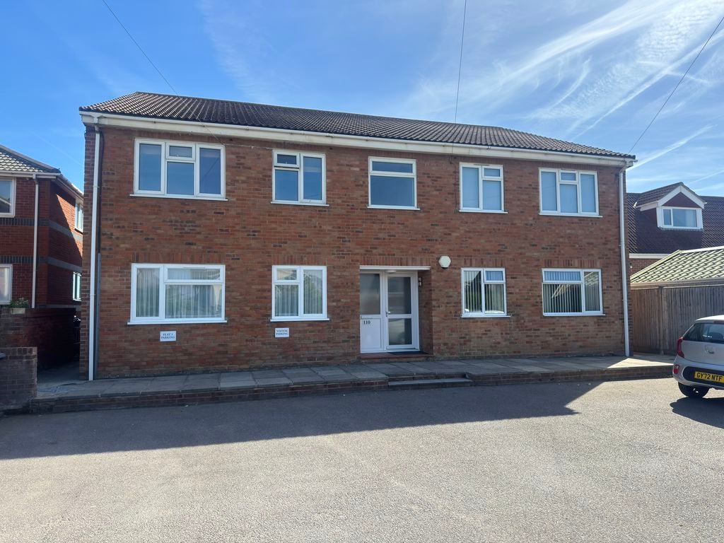 Flat Southwood Road in Hayling Island