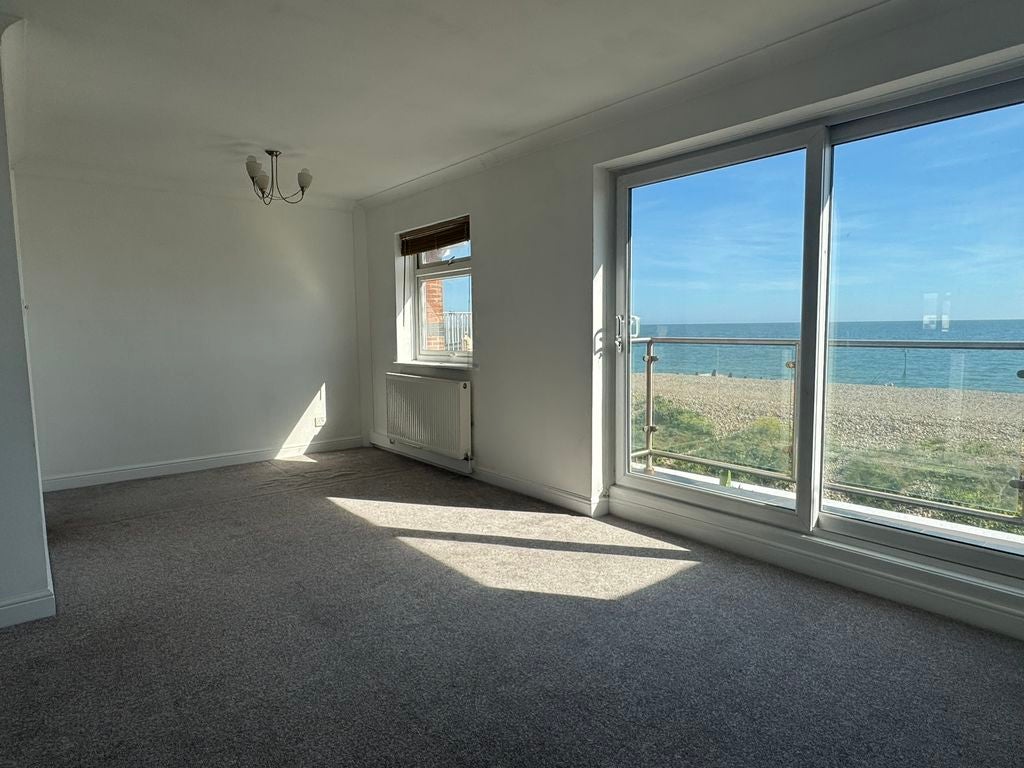 Flat Southwood Road in Hayling Island
