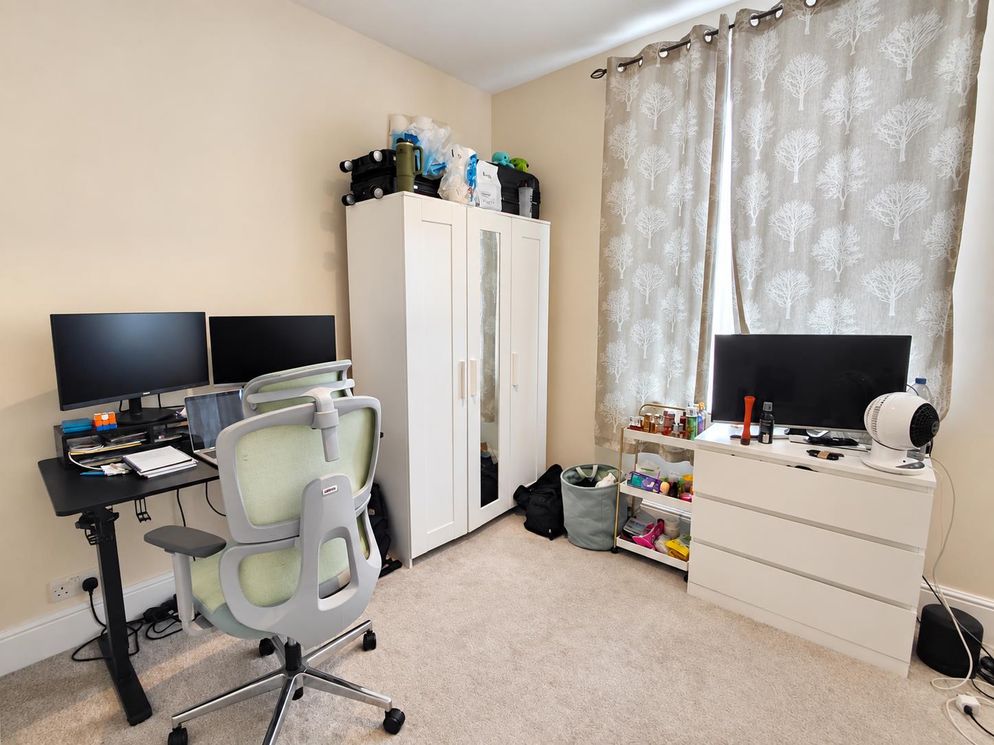 Flat Eversleigh Road in Greater London