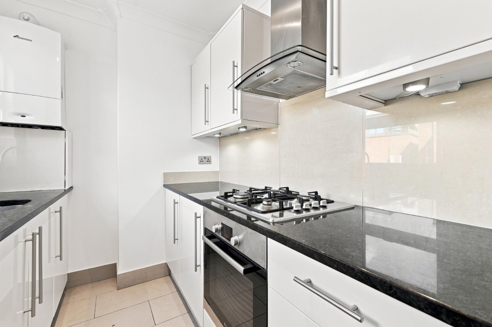 Flat Annandale Road in Greater London
