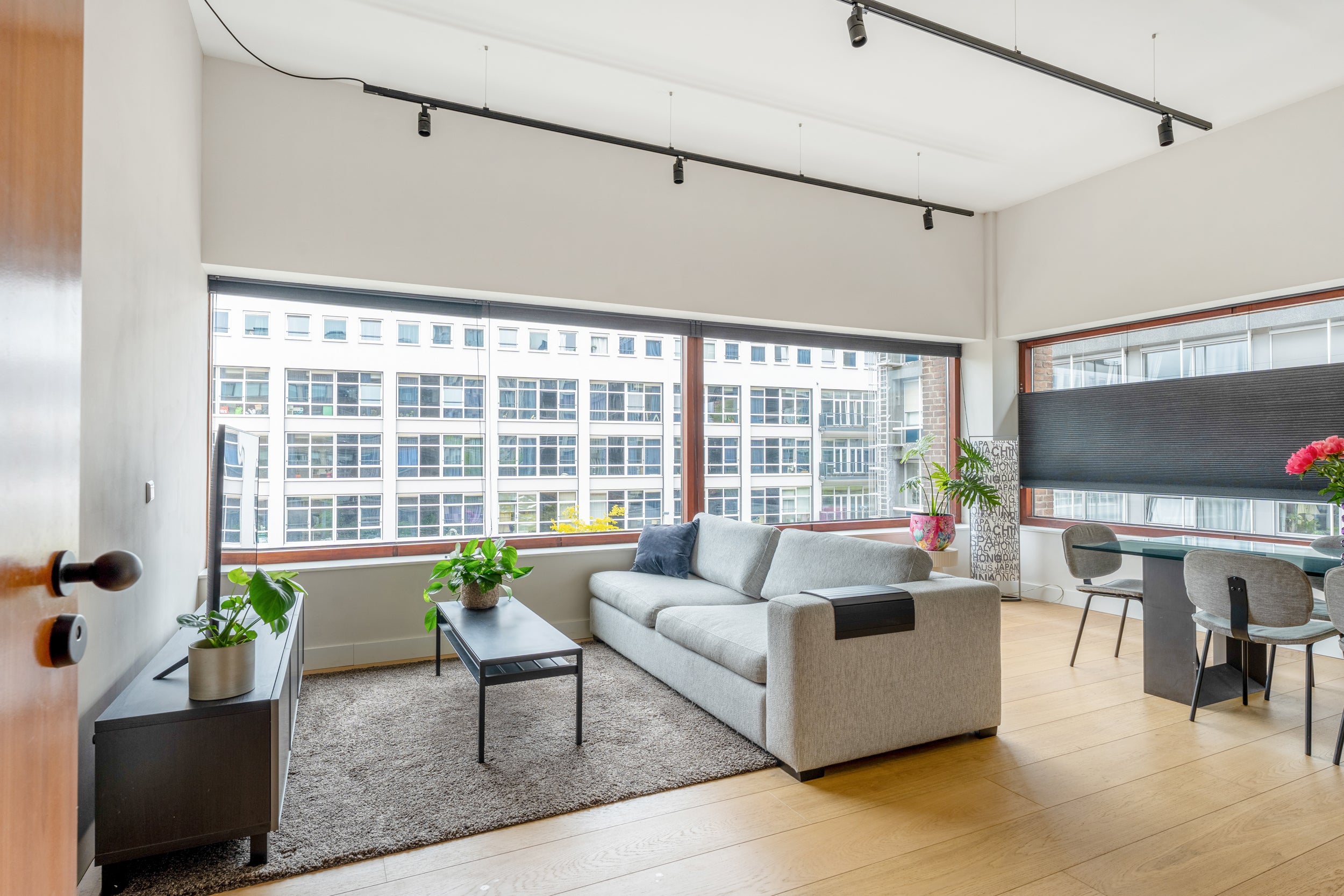 Appartement Westzeedijk 419 in Rotterdam