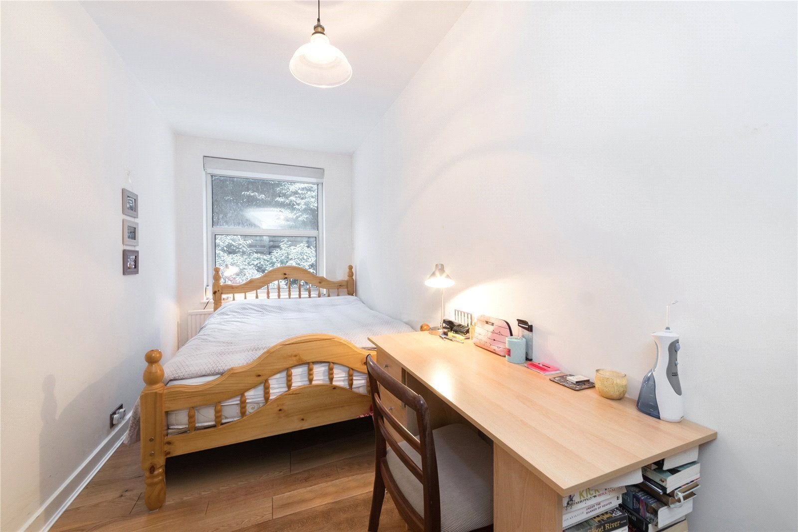 Flat Sumpter Close in Greater London