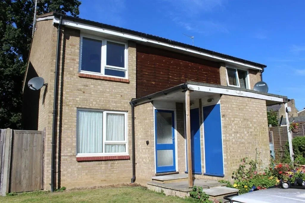 Flat Fosters Close in Greater London