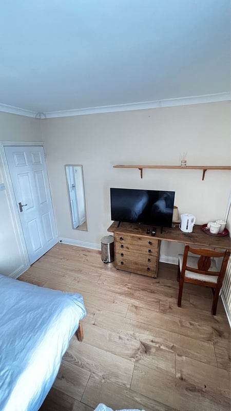 Room Cruso Street in Staffordshire Moorlands