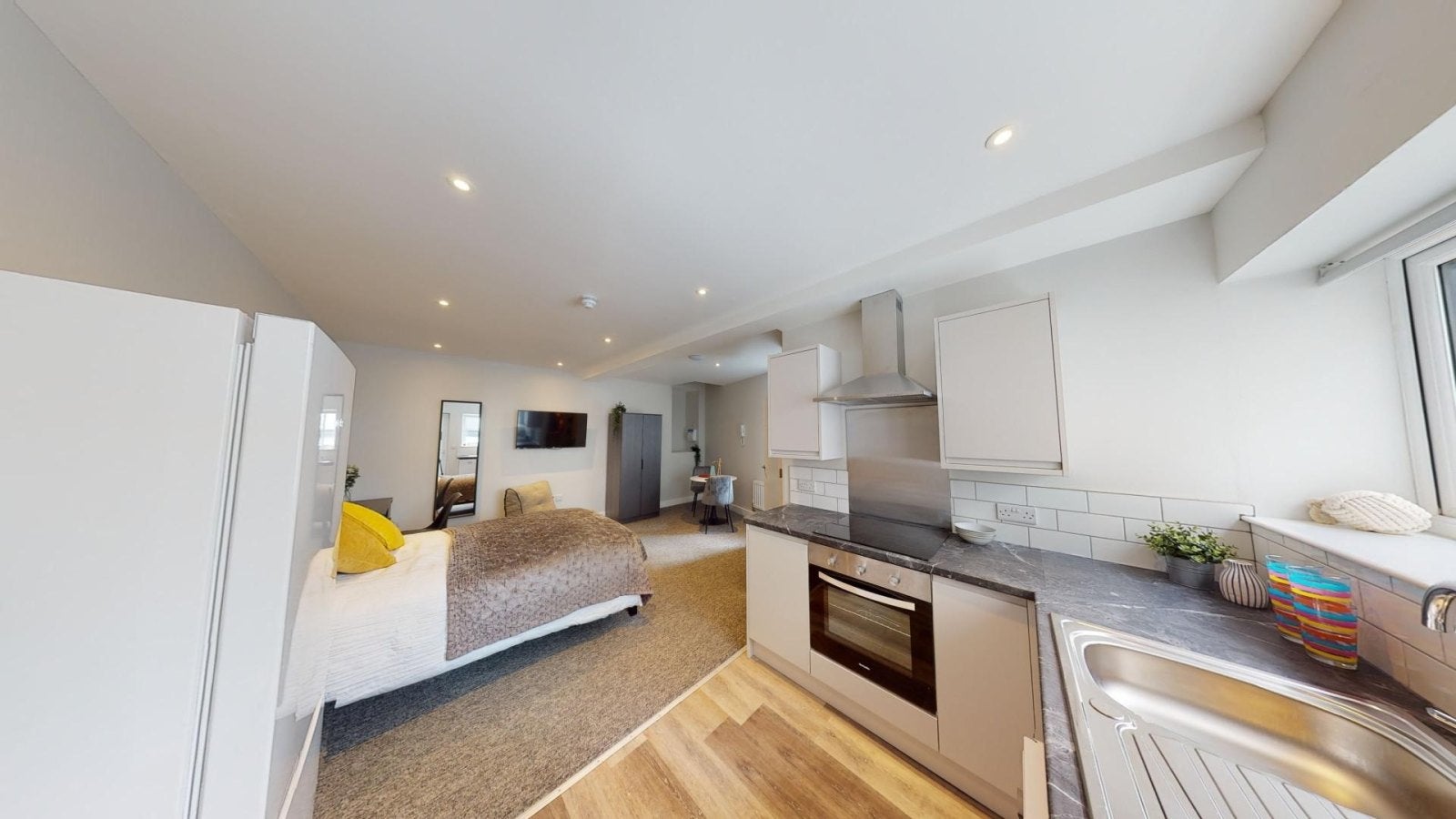 Flat Whiteladies Road in Bristol