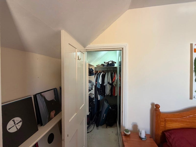 Room Thorndale in Bristol