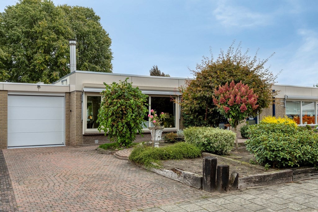Huis Aldenborghlaan 22 in Budel