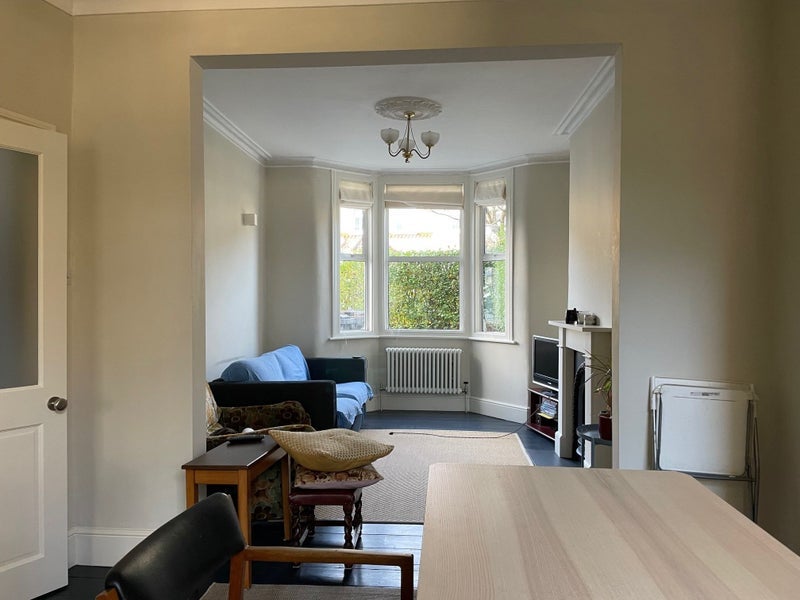 Room Pembroke Road in Greater London