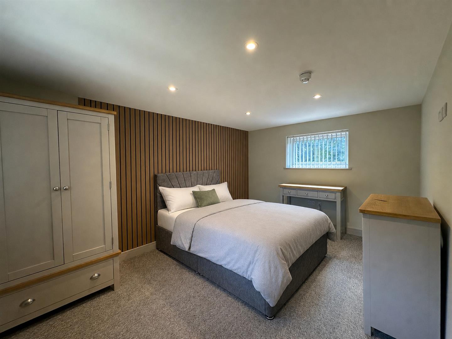 Room Lower Conham Vale in Bristol