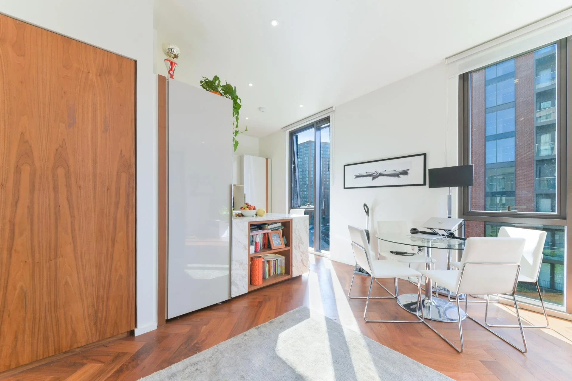 Flat New Union Square in Greater London